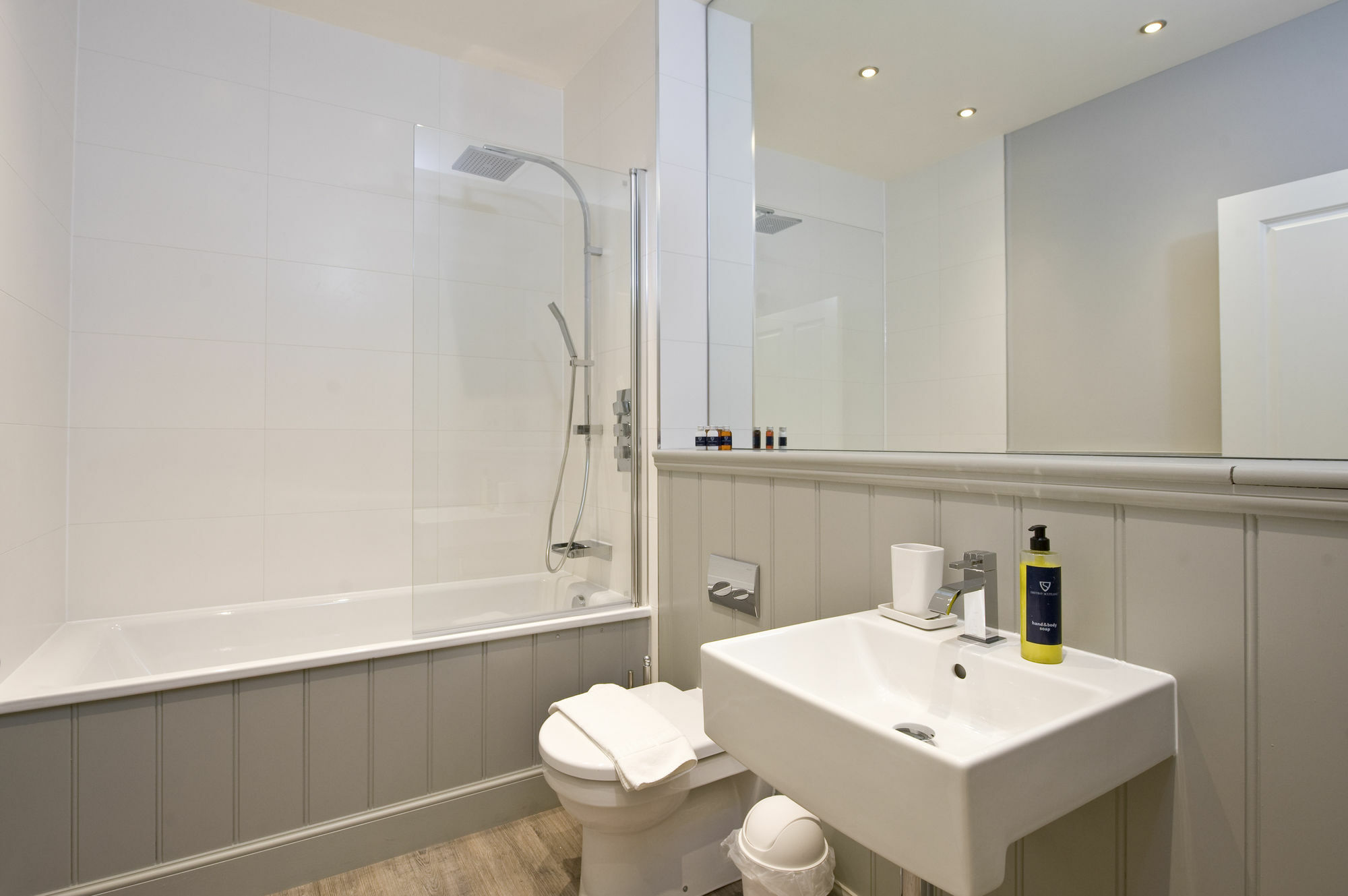 No1 Apartments Edinburgh - George IV Bridge المظهر الخارجي الصورة